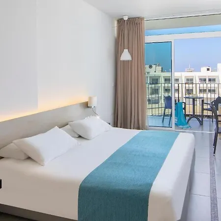 Mayfair Gardens Готель 3*